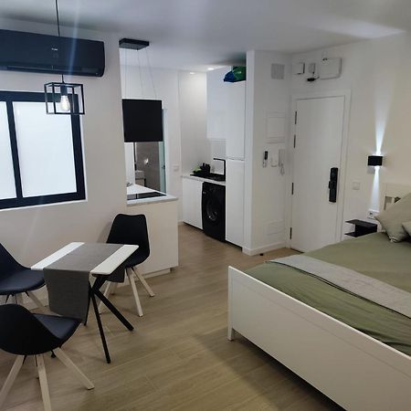 Kubik B&W, Las Canteras Beach And Restaurants 大加那利岛拉斯帕尔马斯 外观 照片